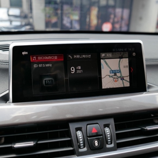 수원 영통구 / 블랙박스/네비게이션 / BMW / X1 시공 사진