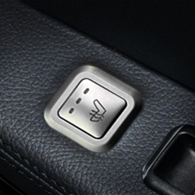 벤츠 E클래스 W212 뒷좌석 열선 버튼 커버