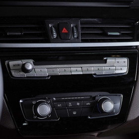 BMW X1 F48 센터페시아 CD 오디오 버튼 커버-관통형