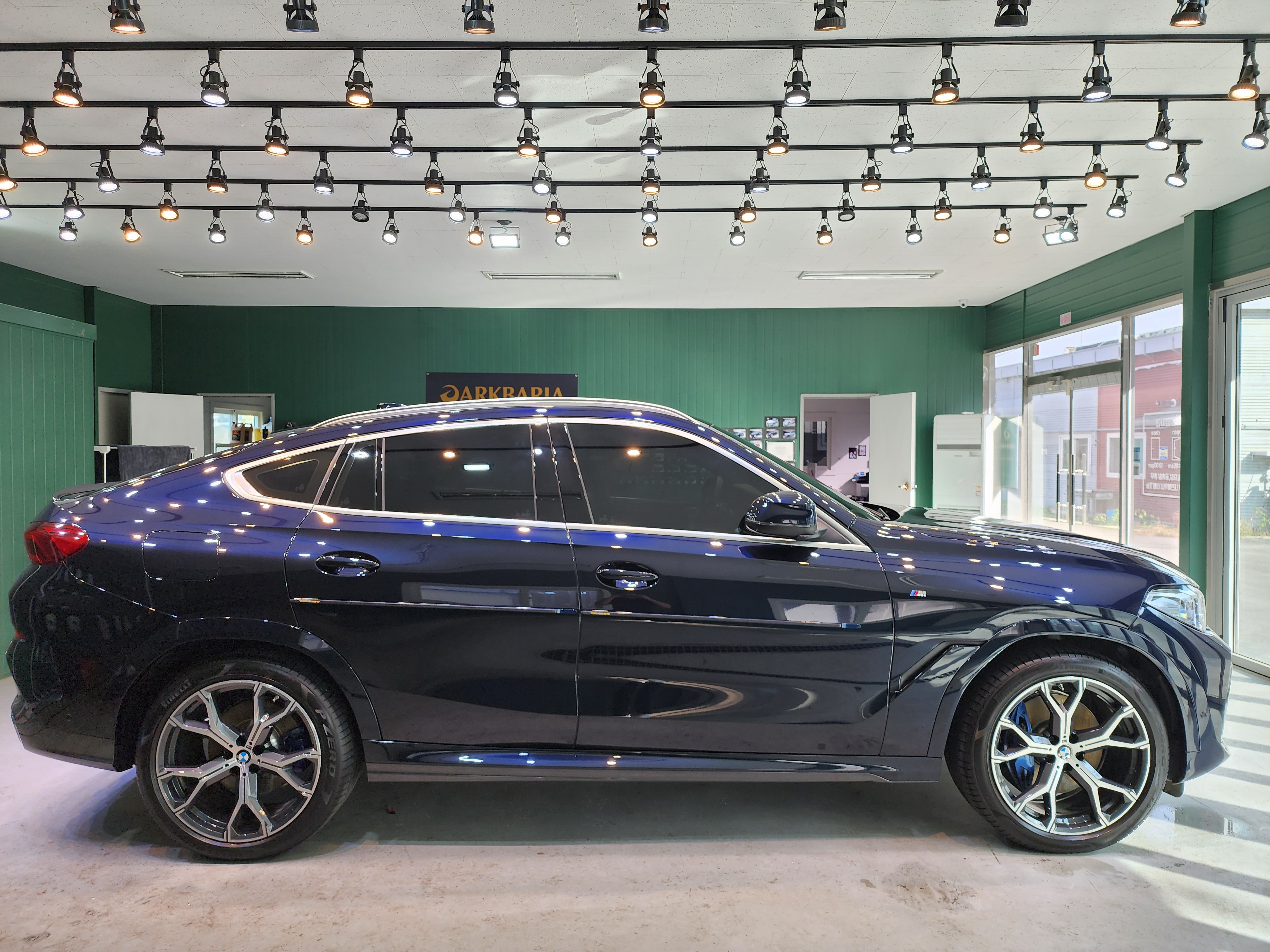 아산 음봉면 / 코팅 / [천안 아산 하이어디테일링] BMW X6 광택 유리막코팅 휠코팅 시공 / BMW / X6