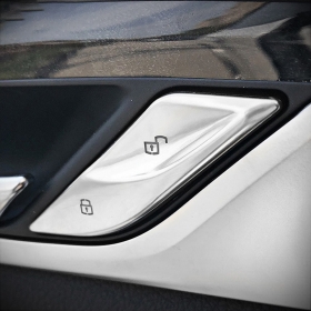 BMW 5시리즈 G30 앞문 도어 잠금 버튼 커버-투광형