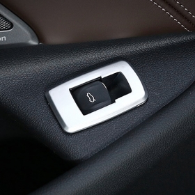 BMW 6GT G32 내부 트렁크 버튼 커버 몰딩-실버