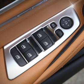 BMW 5시리즈 G30 윈도우 조절 버튼 커버 몰딩-실버