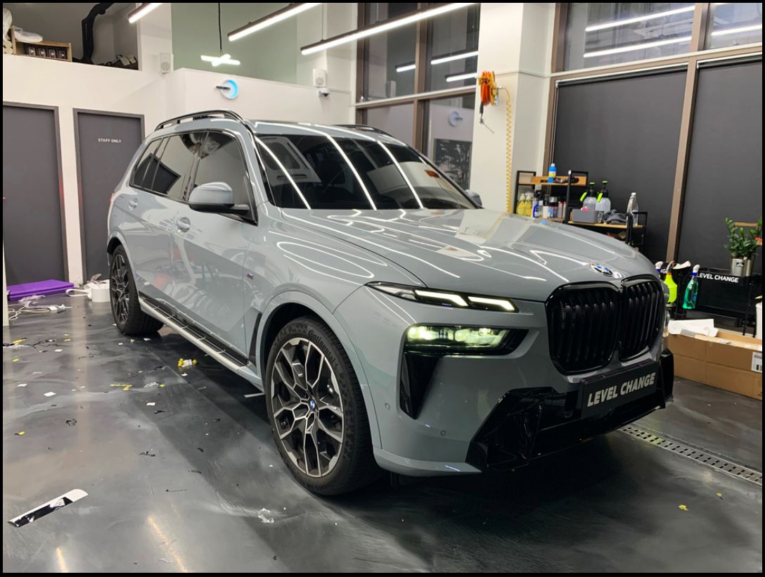 서울 중랑구 / 크롬죽이기 랩핑 / BMW / X7 시공 사진