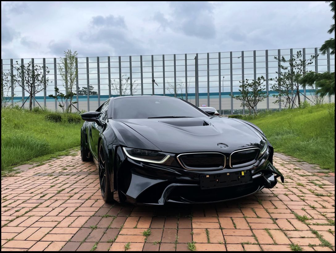 인천시 서구 / 전체랩핑 / 랩핑제거 / 에이버리 유광블랙 컬러 / BMW / i8