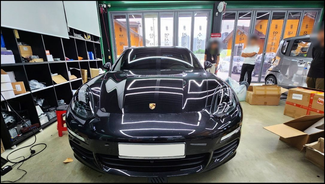 경기 김포 걸포로 / LED헤드램프,테일램프(매트릭스 스타일) / 포르쉐 / 파나메라