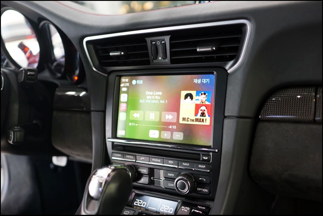 서울 중랑구 / 기타 / 카플레이 시공 / 포르쉐 / 911