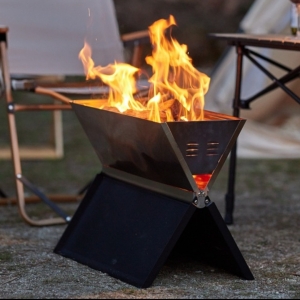 [메이튼] 레드와일드 캠핑 화로대 그릴 접이식 불멍 바비큐 노트북